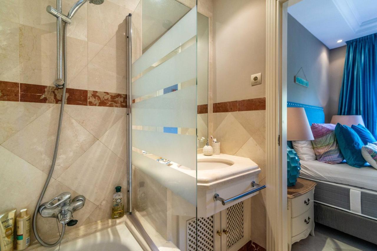 Stylish 2-Bed Apartment In Elviria W Pool * Marbella